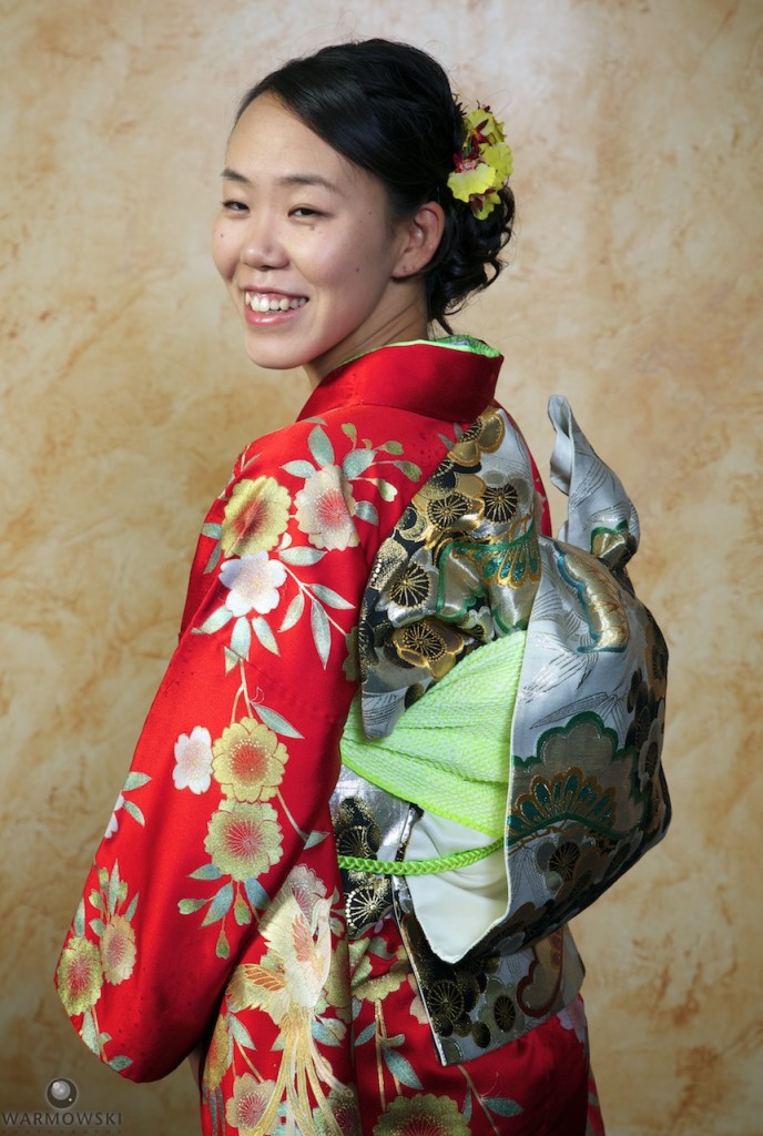 Shiori in her wedding kimono.