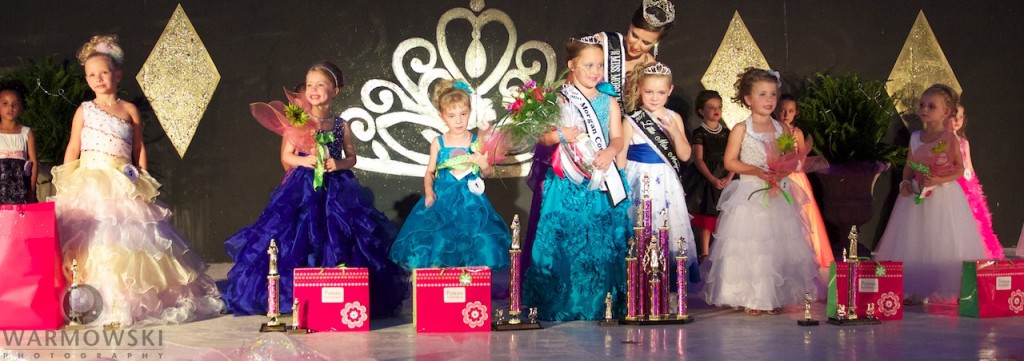 2013 Morgan County Little Miss winners (from left) Savanna Lancaster, Taylor Deweese, Olivia Stewart, Kenadi Ryan, Emalee Pool & Natalee Barnhill.