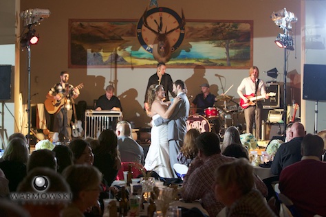 Lizzie & Brandon's first dance as the St. Louis Band the Well Hungarians play. Wedding photography by Steve of Warmowski Photography.