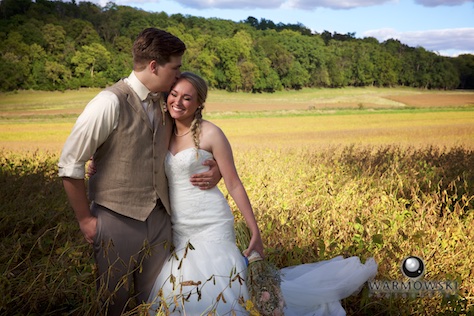 Wedding of Leah & Ryan at Reichert's Barn, Bluff Springs, September 2015. Wedding Photography by Steve & Tiffany of Warmowski Photography.